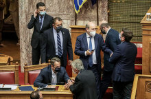 Κατά πλειοψηφία επί της αρχής, των άρθρων και στο σύνολο του ψηφίστηκε το εργασιακό νομοσχέδιο στη Βουλή την Τετάρτη 16 Ιουνίου 2021