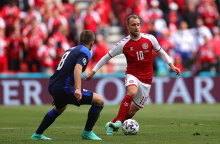 Ο Κρίστιαν Έρικσεν, ο ποδοσφαιριστής της Δανίας που κατέρρευσε στον αγώνα με τη Φινλανδία για το Euro 2020, πήρε εξιτήριο από το νοσοκομείο