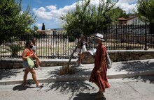 Κέντρο της Αθήνας με κόσμο©Eurokinissi/ΠΑΝΑΓΟΠΟΥΛΟΣ ΓΙΑΝΝΗΣ