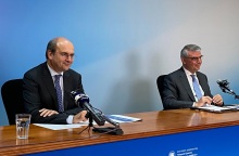 Στιγμιότυπο από την παρουσίαση του νομοσχεδίου του Υπ. Εργασίας - Κωστής Χατζηδάκης