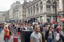 Διαμαρτυρία για τα κλειστά νυχτερινά κέντρα στο Λονδίνο