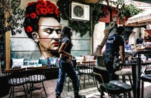 Καφετέρεια στο κέντρο της Αθήνας©Eurokinissi/ΔΗΜΗΤΡΗΣ ΜΕΣΣΗΝΗΣ