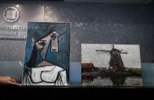 Οι δύο πίνακες που είχαν κλαπεί