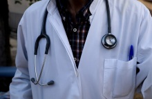 Γιατρός - στηθοσκόπιο 