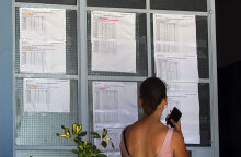 Πανελλήνιες 2021: Μετά τις βαθμολογίες η προσοχή στρέφεται στις βάσεις