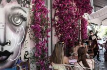 Στιγμιότυπο από κατάστημα στην περιοχή του Θησείου