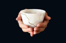 Φωτογραφία από το βιβλίο «Κιντσούγκι - η ομορφιά της ατέλειας» της Andrea Lohndorf (εκδ. Διόπτρα)