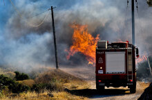 Πυροσβεστικό όχημα σε φωτιά (ΦΩΤΟ ΑΡΧΕΙΟΥ) - Δασική πυρκαγιά εκδηλώθηκε στην Κάρυστο στην Εύβοια