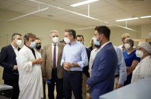 Ο πρωθυπουργός Κυριάκος Μητσοτάκης στο Γενικό Νοσοκομείο Χαλκίδας