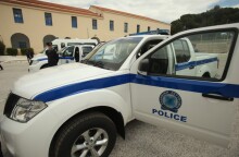 Οχήματα της Αστυνομίας © EUROKINISSI / ΚΑΤΩΜΕΡΗΣ ΚΩΣΤΑΣ - Εξαρθρώθηκε εγκληματική οργάνωση που διακινούσε αλλοδαπούς 