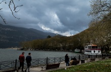  Συννεφιά και βροχές 