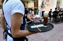 Εργαζόμενος στην εστίαση