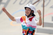 H χρυσή Ολυμπιονίκης στο σκέιτμπορντ γυναικών, Momiji Nishiya © EPA / JIJI PRESS