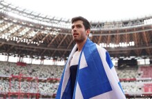 Ο Μίλτος Τεντόγλου 