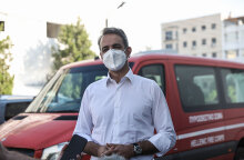 Φωτιές στην Αττική: Ο Κυριάκος Μητσοτάκης στο συντονιστικό της Πυροσβεστικής στο Χαλάνδρι, ανακοίνωσε ότι όλες οι καμένες εκτάσεις είναι αναδασωτέες