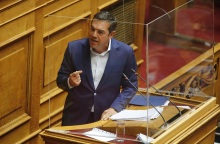 Ο πρόεδρος του ΣΥΡΙΖΑ - Προοδευτική Συμμαχία, Αλέξης Τσίπρας, στο βήμα της Βουλής