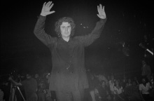 Μίκης Θεοδωράκης