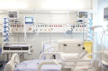 Γιατροί έσωσαν ασθενή με κορωνοϊό και τους έκανε μήνυση