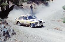  26ο Ράλλυ Ακρόπολις, 1979. Ο Waldegaard οδεύει προς τη δεύτερη νίκη του στην Ελλάδα, πάντα με συνοδηγό τον συμπατριώτη του Hans Thorszelius. 