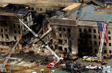 11η Σεπτεμβρίου 2001: Τμήμα στο αμερικανικό Πεντάγωνο έχει καταρρεύσει μετά τη συντριβή αεροπλάνου, στο οποίο είχαν κάνει αεροπειρατεία τρομοκράτες