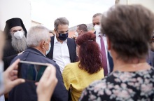 Ο Κυριάκος Μητσοτάκης κατά τον αγιασμό στο Δαμάσι Τυρνάβου