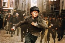 Παιδάκι που τρέχει - σκηνή από την ταινία Όλιβερ Τουίστ