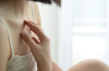 Ποια προβλήματα ψυχικής υγείας προκαλεί το έκζεμα;