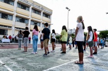 Τζανάκης για σχολεία: Προοδευτικά τουλάχιστον 300 με 500 παιδιά θα χρειαστεί να νοσηλευτούν