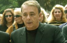 Ο Ανδρέας Μικρούτσικος