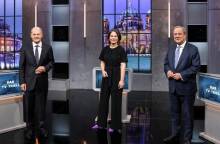 Όλαφ Σολτς, Αναλένα Μπέρμποκ και Άρμιν Λάσετ 