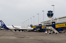 Aεροπλάνο στο αεροδρόμιο Βενιζέλος