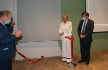 Δωρεά διαδραστικού αμφιθεάτρου στη Φαρμακευτική Σχολή του ΕΚΠΑ