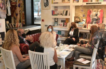 Ο υπουργός Εργασίας Κωστής Χατζηδάκης μιλά για το πρόγραμμα «Νταντάδες της Γειτονιάς»