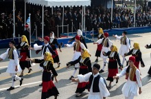 Την επόμενη εβδομάδα η απόφαση για τις παρελάσεις