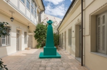 Ο "Αποκεφαλισμένος Ιακωβίνος" στην έκθεση Revolting Bodies στην Atopos