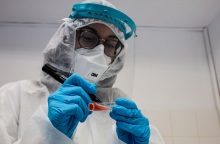 Κρούσματα κορωνοϊού σήμερα, Σάββατο 9 Οκτωβρίου 2021: Η κατανομή τους ανά περιοχή και ο χάρτης διασποράς, σύμφωνα με την ανακοίνωση του ΕΟΔΥ.