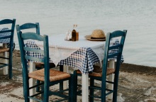 Δημοσίευμα του γερμανικού δίκτυο RND αφιερώνει κολακευτικά σχόλια στη χώρα μας και μιλά για «τουριστική έκρηξη που καθιστά την Ελλάδα νικήτρια του καλοκαιριού».