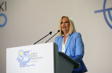 Η Φώφη Γεννηματά νοσηλεύεται στο νοσοκομείο «Ευαγγελισμός» με συμπτώματα ατελούς ειλεού