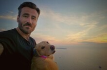 Ο Γιώργος Μαυρίδης και η Μόλυ