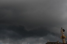 ΣΥΝΝΕΦΑ ΚΑΤΑΙΓΙΔΑΣ ΠΑΝΩ ΑΠΟ ΤΗΝ ΑΘΗΝΑ (ΤΑΤΙΑΝΑ ΜΠΟΛΑΡΗ/ EUROKINISSI)