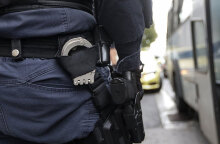 Αστυνομικός πυροβόλησε κατά λάθος μέσα σε αστυνομικό τμήμα στην Αθήνα (ΦΩΤΟ ΑΡΧΕΙΟΥ)