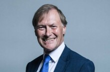 Ο Ντέιβιντ Έιμες