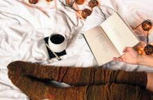 Βιβλιοπαρουσιάσεις: Ξεφυλλίζουμε 32 βιβλία ελληνικής και ξένης λογοτεχνίας και προτείνουμε ιδέες και τίτλους. 