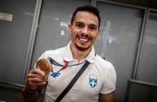 Πετρούνιας - meToo