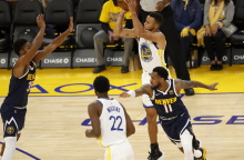 Σύμφωνα με ένα βίντεο της ιστοσελίδας Vox, το θέαμα του NBA απειλείται από την θέληση των ομάδων να σουτάρουν όλο και περισσότερα τρίποντα