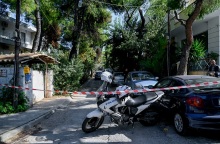 Έγκλημα στη Νέα Ερυθραία: Δίωξη για δύο κακουργήματα στον δραστη