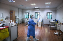 Τα κρούσματα κορωνοϊού σήμερα ανακοίνωσε ο ΕΟΔΥ