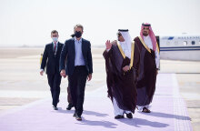 Ο Κυριάκος Μητσοτάκης στη Σαουδική Αραβία προανήγγειλε επενδύσεις δισ. ευρώ για την πράσινη μετάβαση στην Ελλάδα