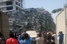 Κατέρρευσε ουρανοξύστης στη Νιγηρία