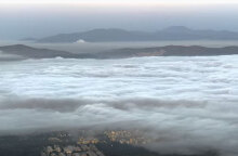 Η ομίχλη στην Αθήνα έχει καλύψει τα πάντα